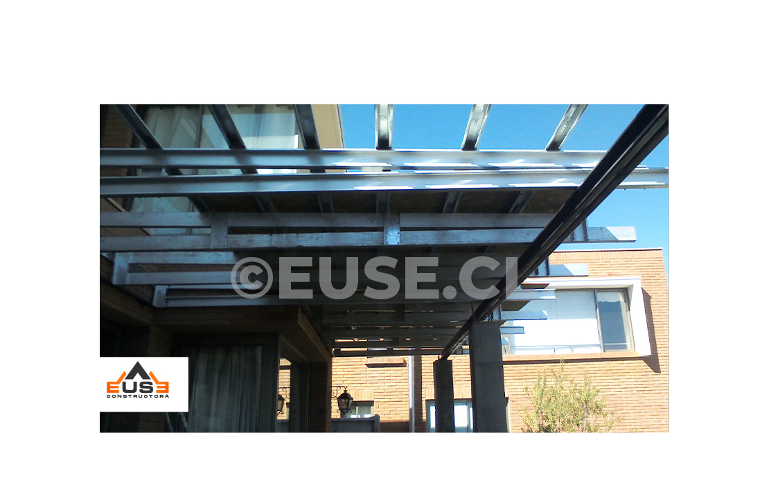 Construcción Cobertizo