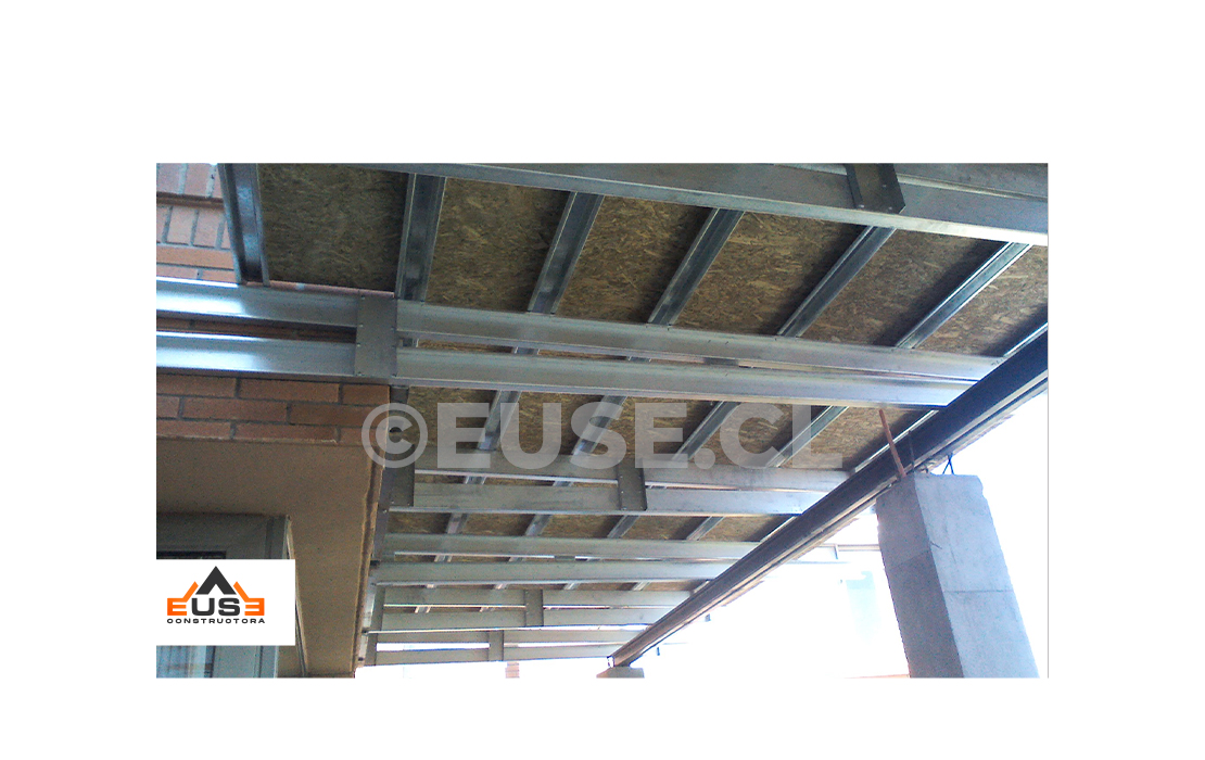 Construcción Cobertizo